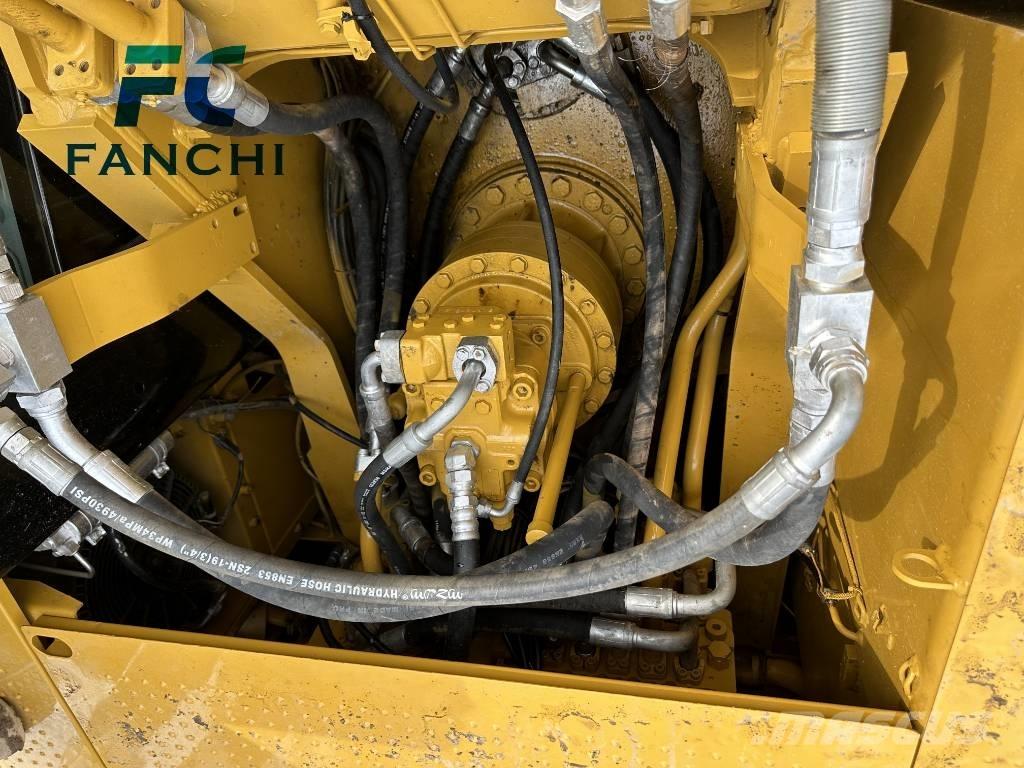 CAT 325D Bageri gusjeničari