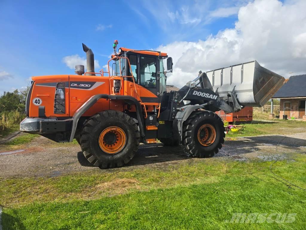 Doosan DL 300-5 Utovarivači na kotačima