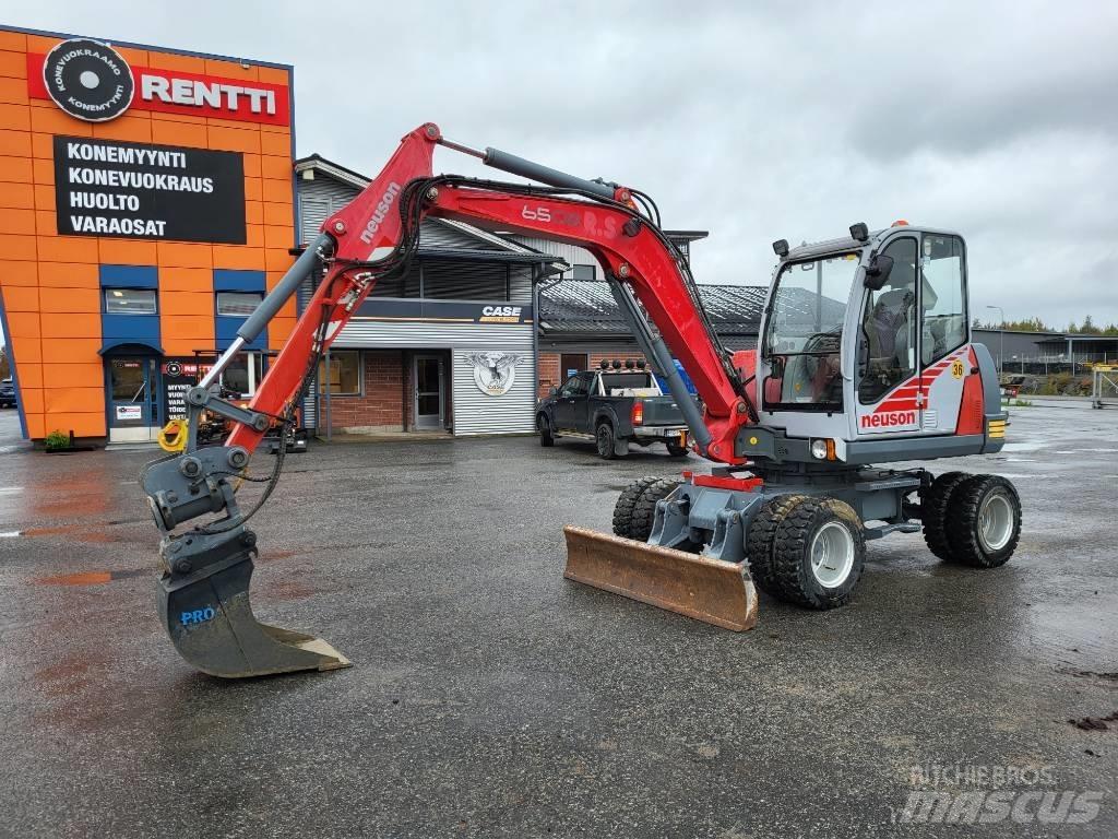 Neuson 6502 WD Bageri na kotačima