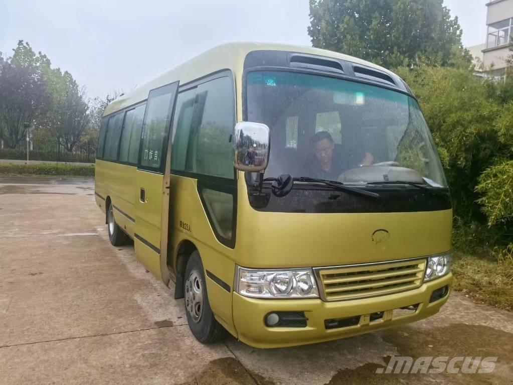 Toyota Coaster Međugradski autobusi