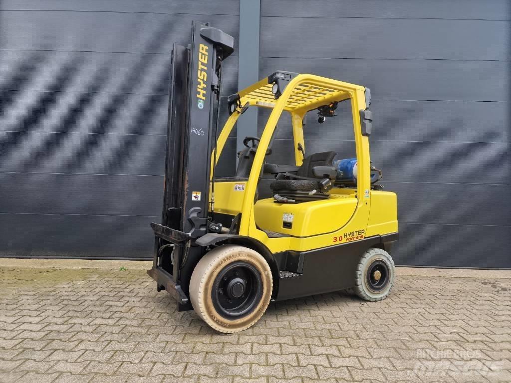Hyster 3.0 FT Plinski viličari