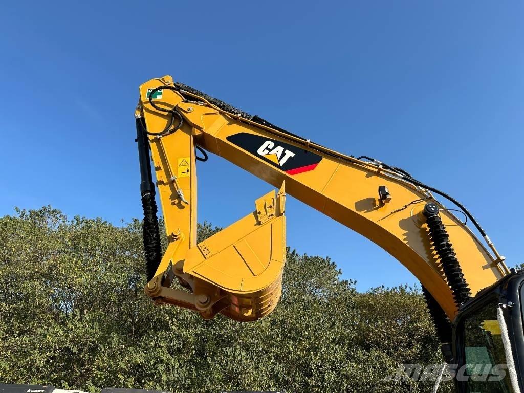 CAT 320DL Bageri gusjeničari