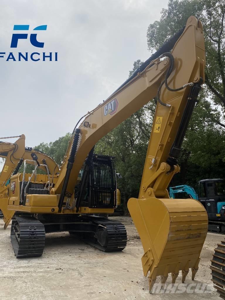 CAT 323 Bageri gusjeničari