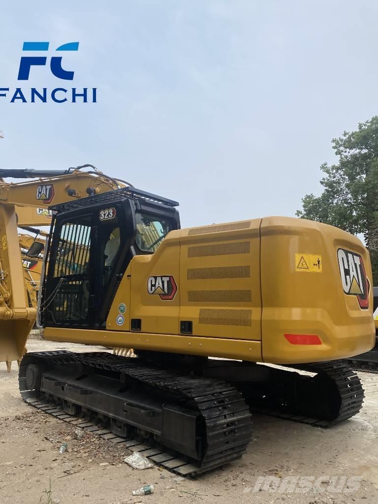 CAT 323 Bageri gusjeničari