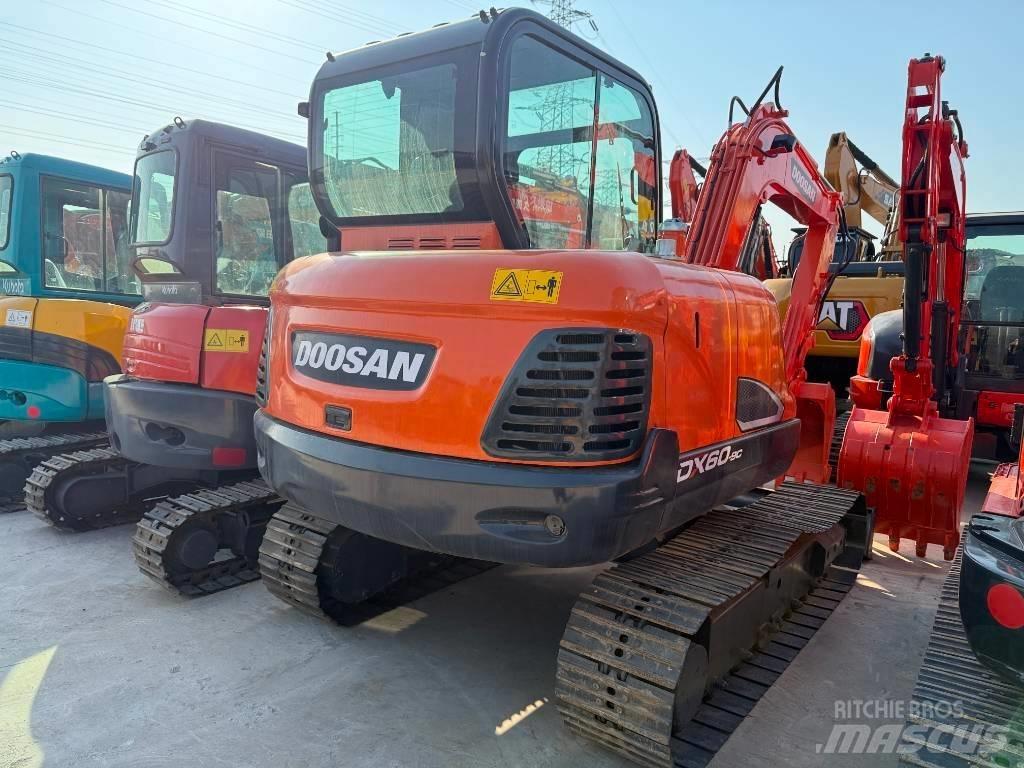 Doosan DX 60 Mini bageri <7t