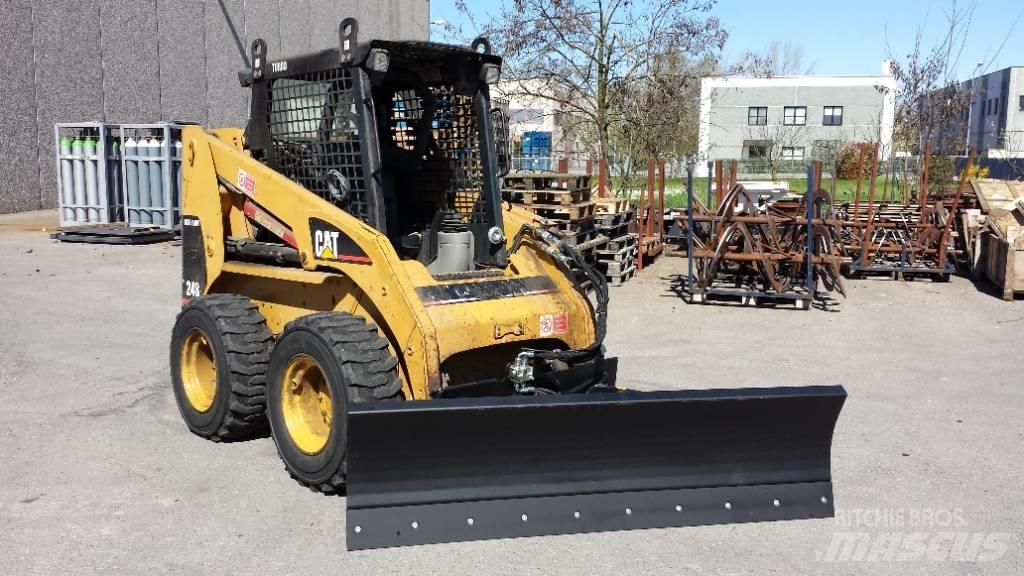 M3 Tilt dozer blade Rukovanje materijalom – ostalo