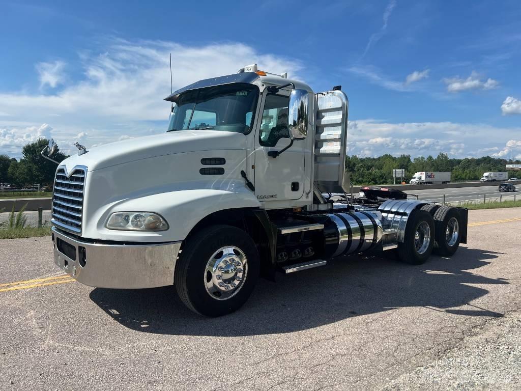 Mack CXU 613 Traktorske jedinice