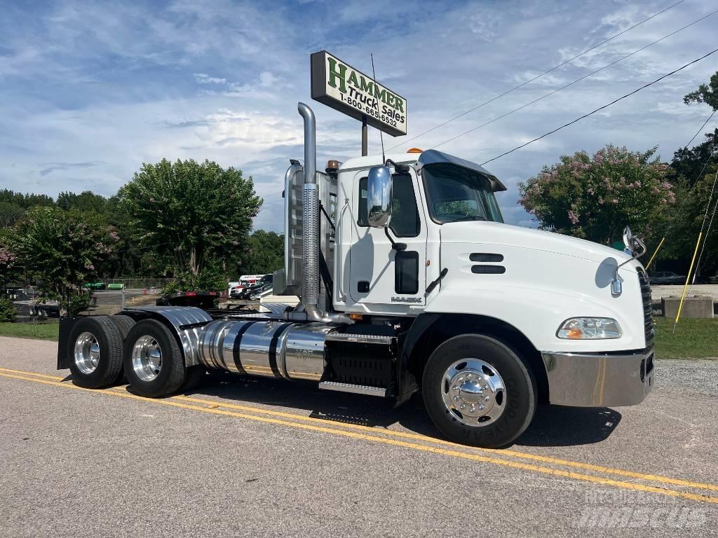 Mack CXU 613 Traktorske jedinice