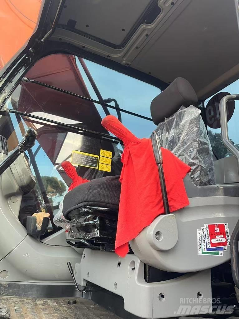 Hitachi ZX 200 Bageri gusjeničari