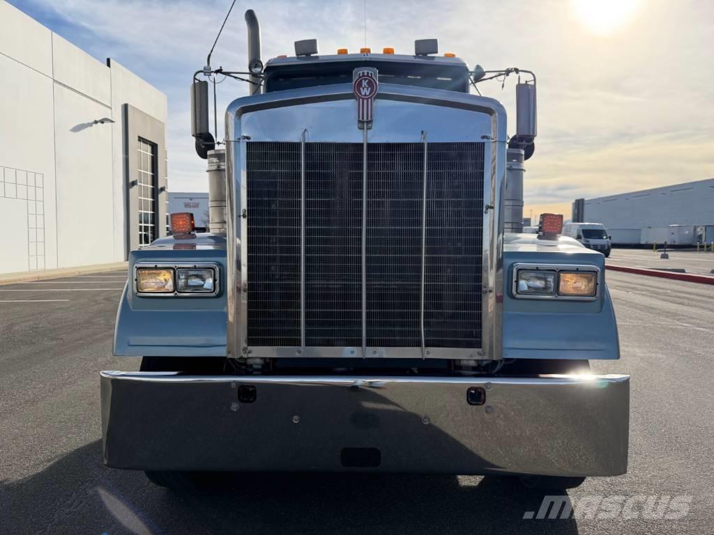 Kenworth W 900 B Traktorske jedinice