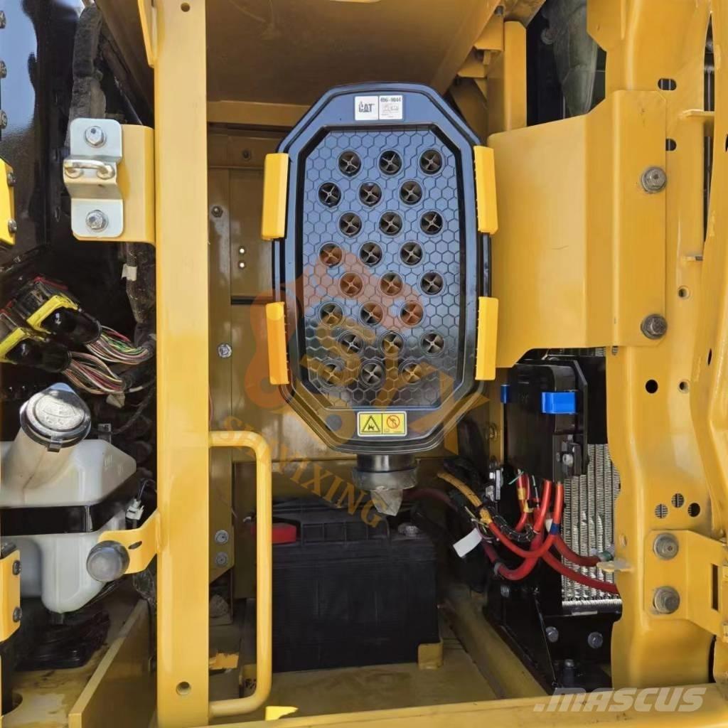 CAT 330GC Bageri gusjeničari