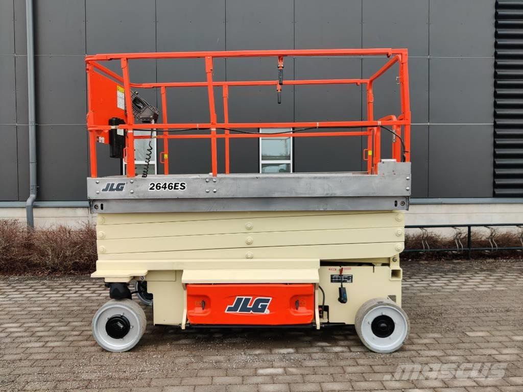 JLG Saxlift 2646 ES Vertikalne radne podizne platforme