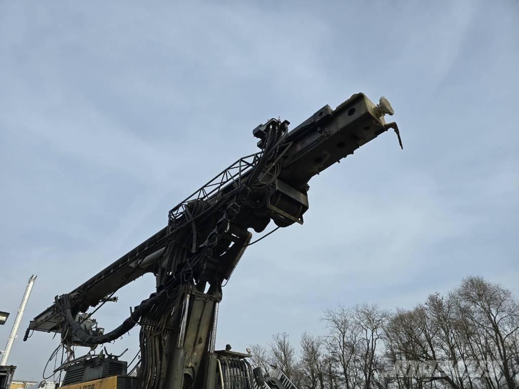 Liebherr LB 28 Strojevi za zabijanje stupova