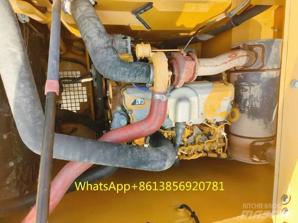 CAT 320 Bageri gusjeničari