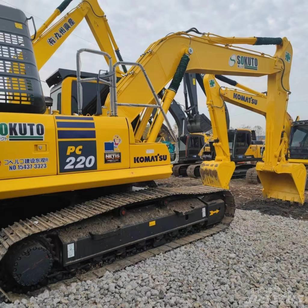 Komatsu PC 220-8 Bageri gusjeničari