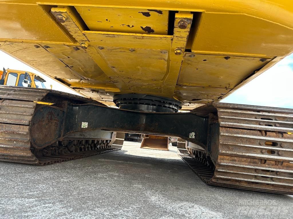 Komatsu PC210LC-11 Bageri gusjeničari