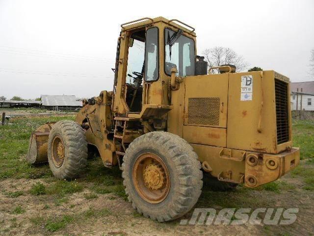 CAT 916 Utovarivači na kotačima