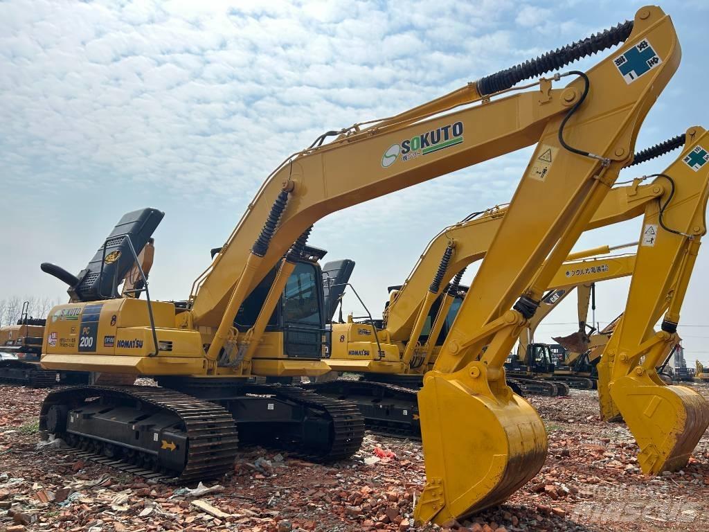 Komatsu PC 200-8 Bageri gusjeničari