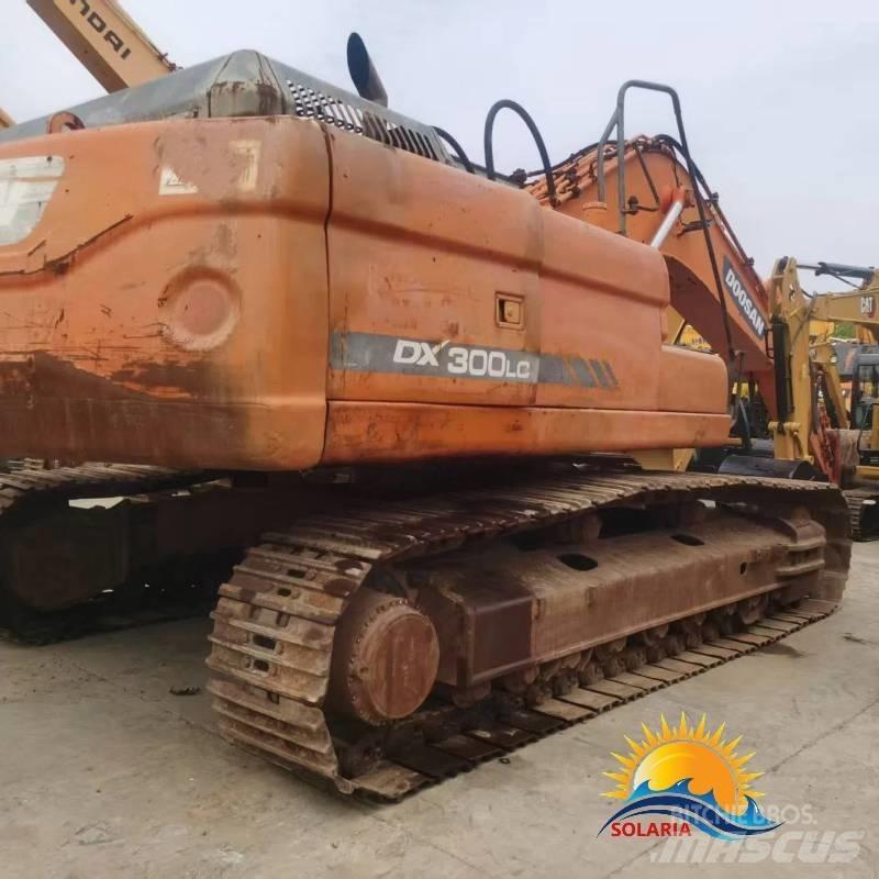 Doosan DX 300 LC Bageri gusjeničari