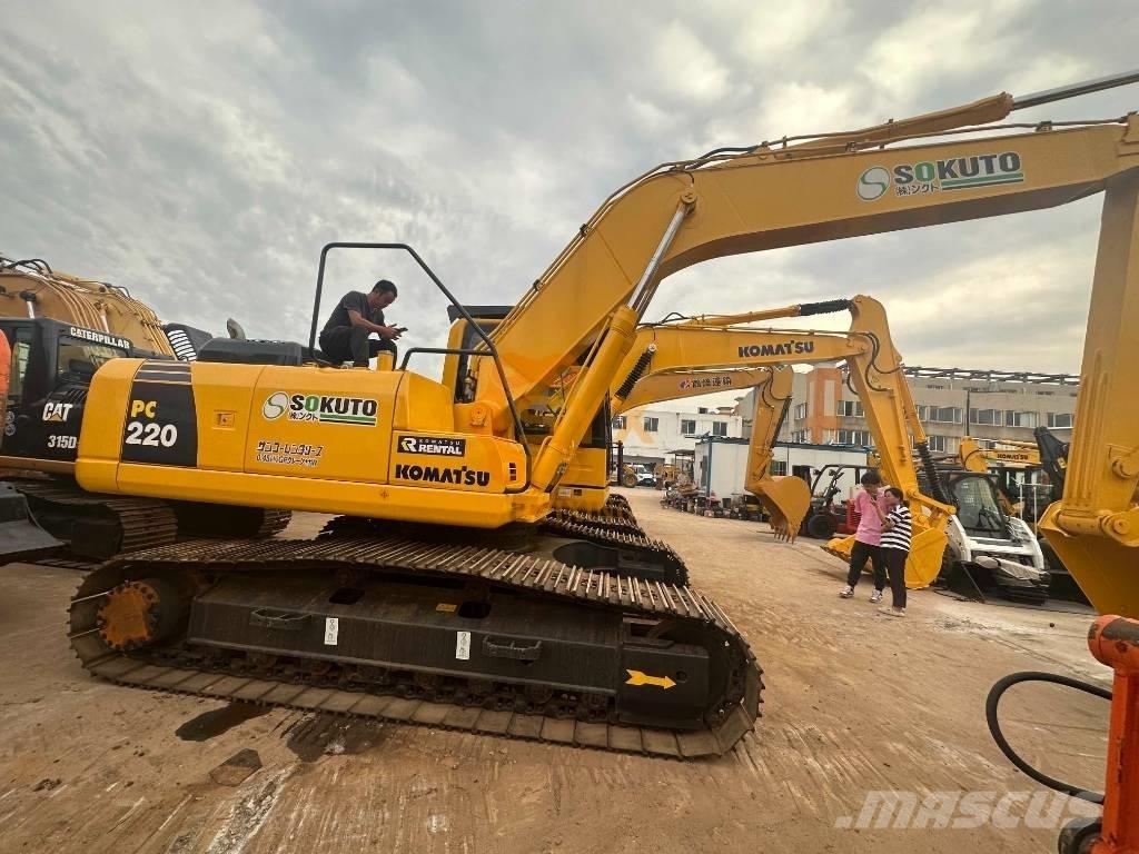 Komatsu PC 220-8 Bageri gusjeničari