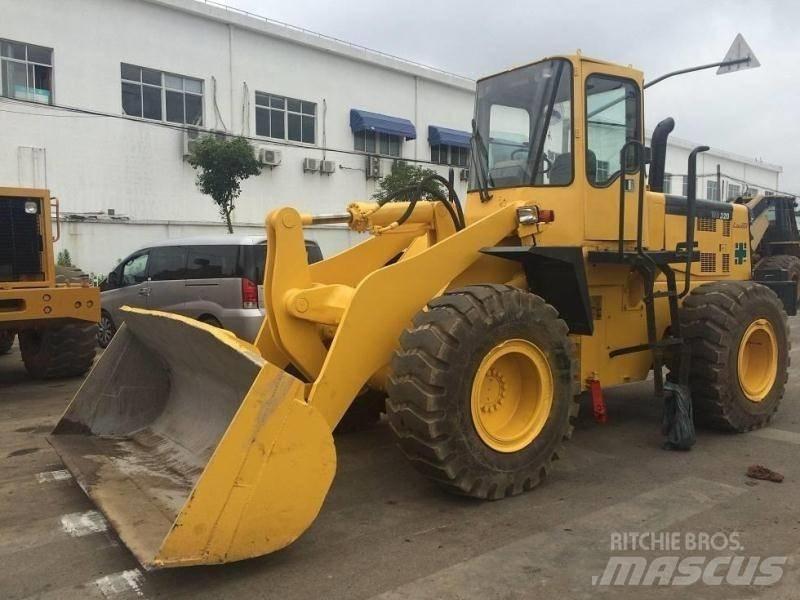Komatsu WA 320 Utovarni rovokopači