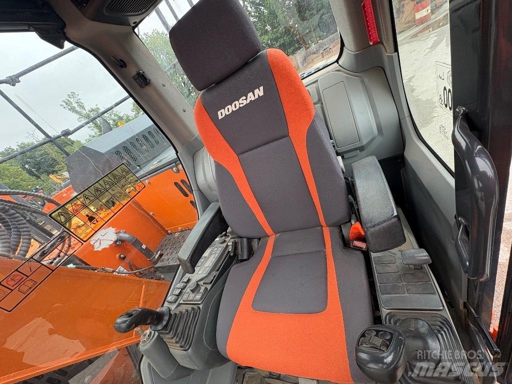 Doosan DX140LCR-5 Bageri gusjeničari