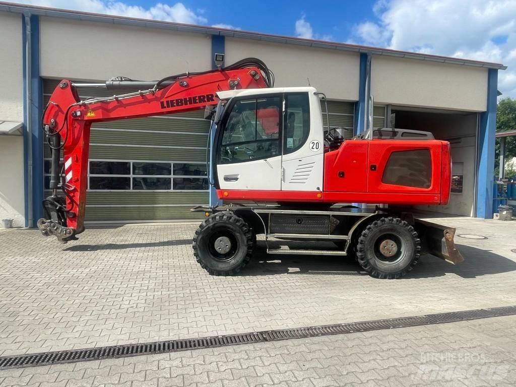 Liebherr A 920 Bageri na kotačima