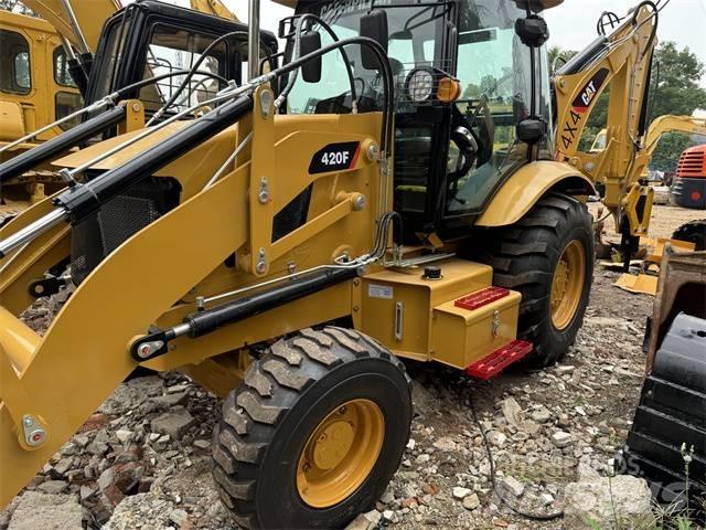 CAT 420 F Utovarni rovokopači