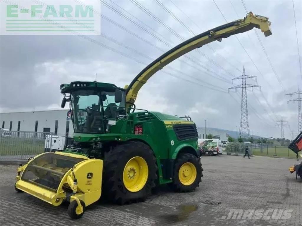 John Deere 8600i Strojevi za krmu na vlastiti pogon
