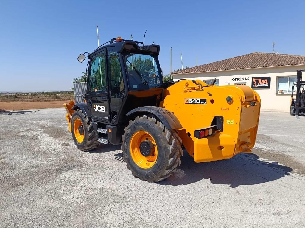 JCB 540-140 Teleskopski viličari
