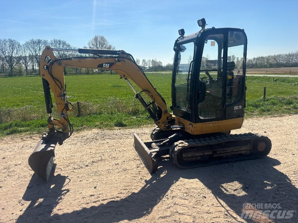 CAT 302.7 D Mini bageri <7t