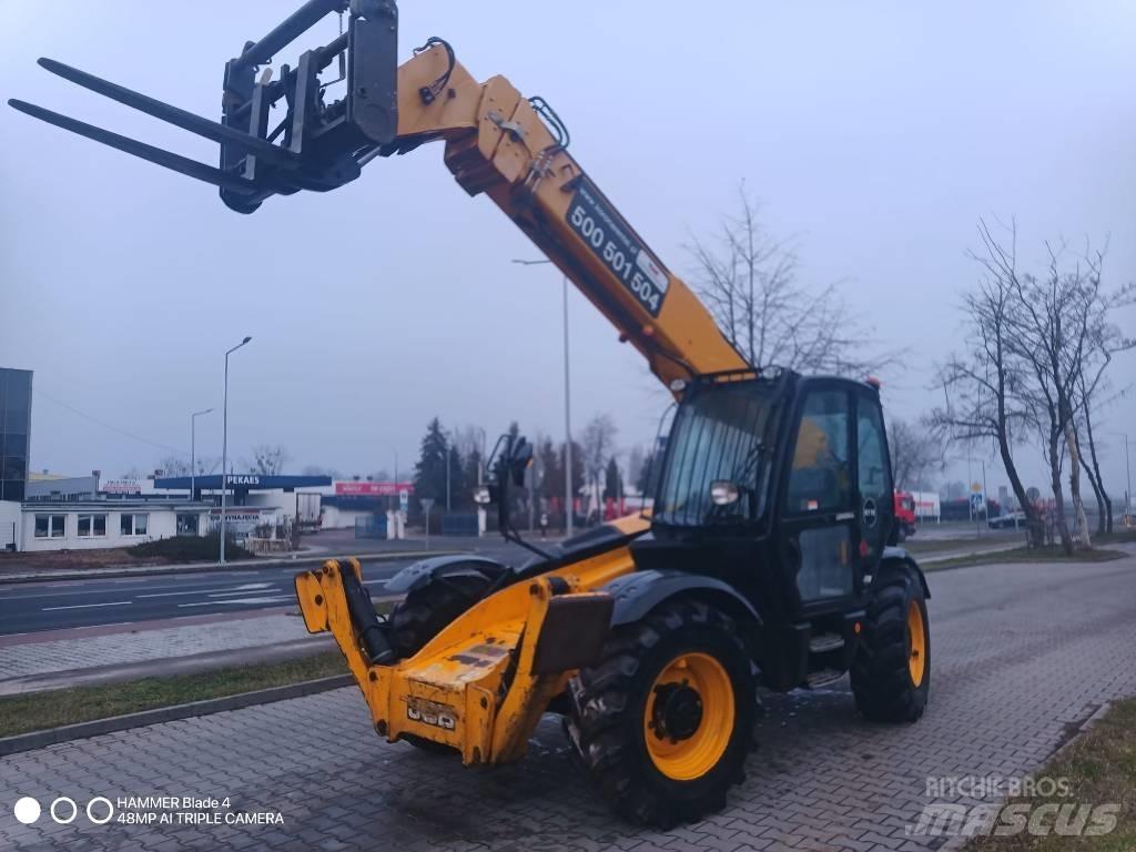 JCB 535-140 Hiviz Teleskopski viličari