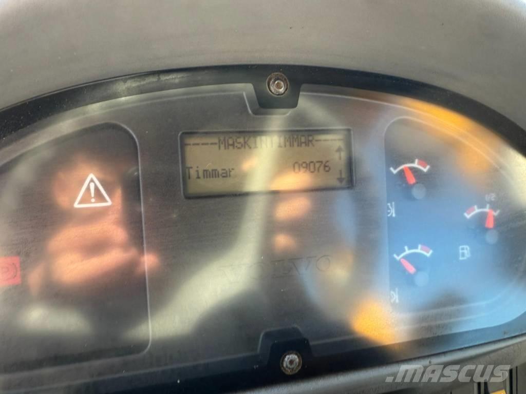 Volvo L 70 E Utovarivači na kotačima