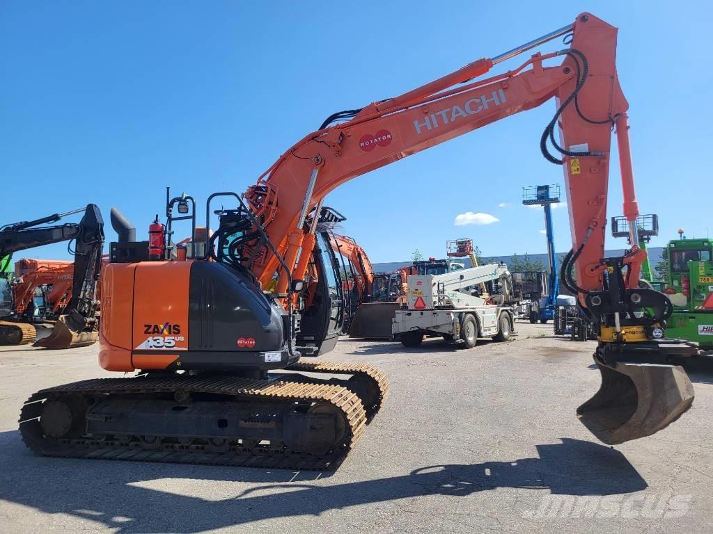 Hitachi ZX 135 US-6 Bageri gusjeničari