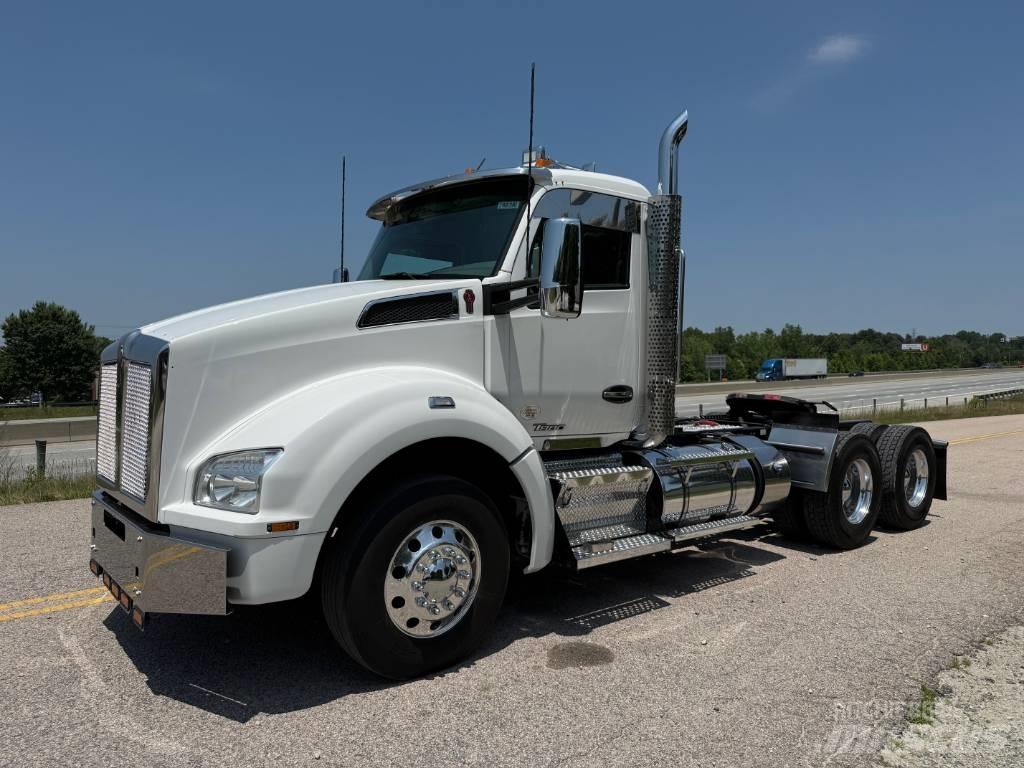 Kenworth T 880 Traktorske jedinice