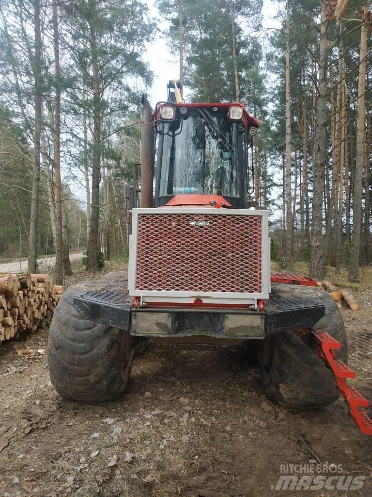 Komatsu 860.4 Forvarderi