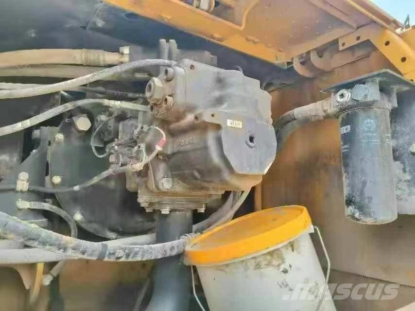 Komatsu PC 360-8 Bageri gusjeničari