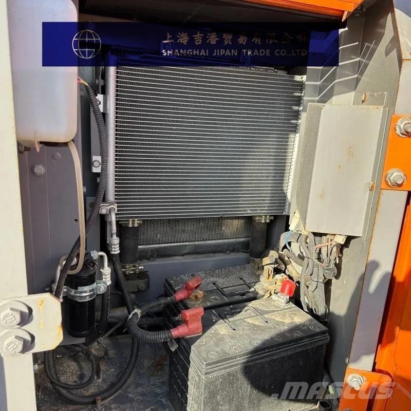 Hitachi ZX 70 Midi bageri 7t – 12t