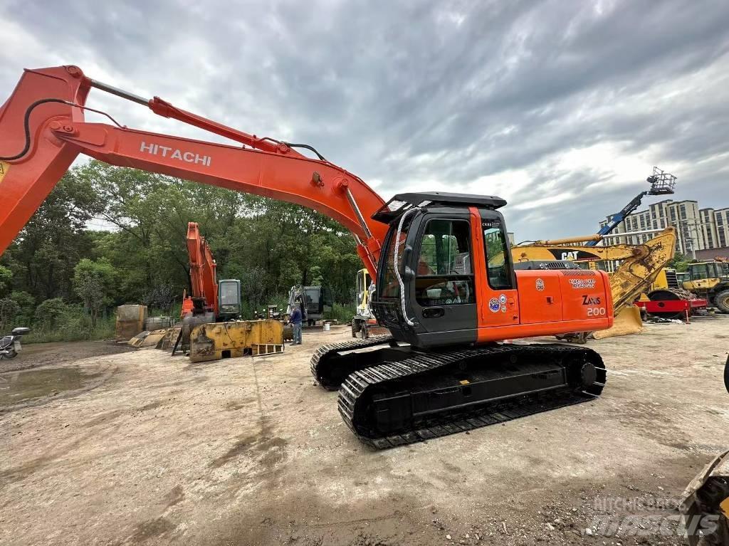 Hitachi ZX 200 Bageri gusjeničari