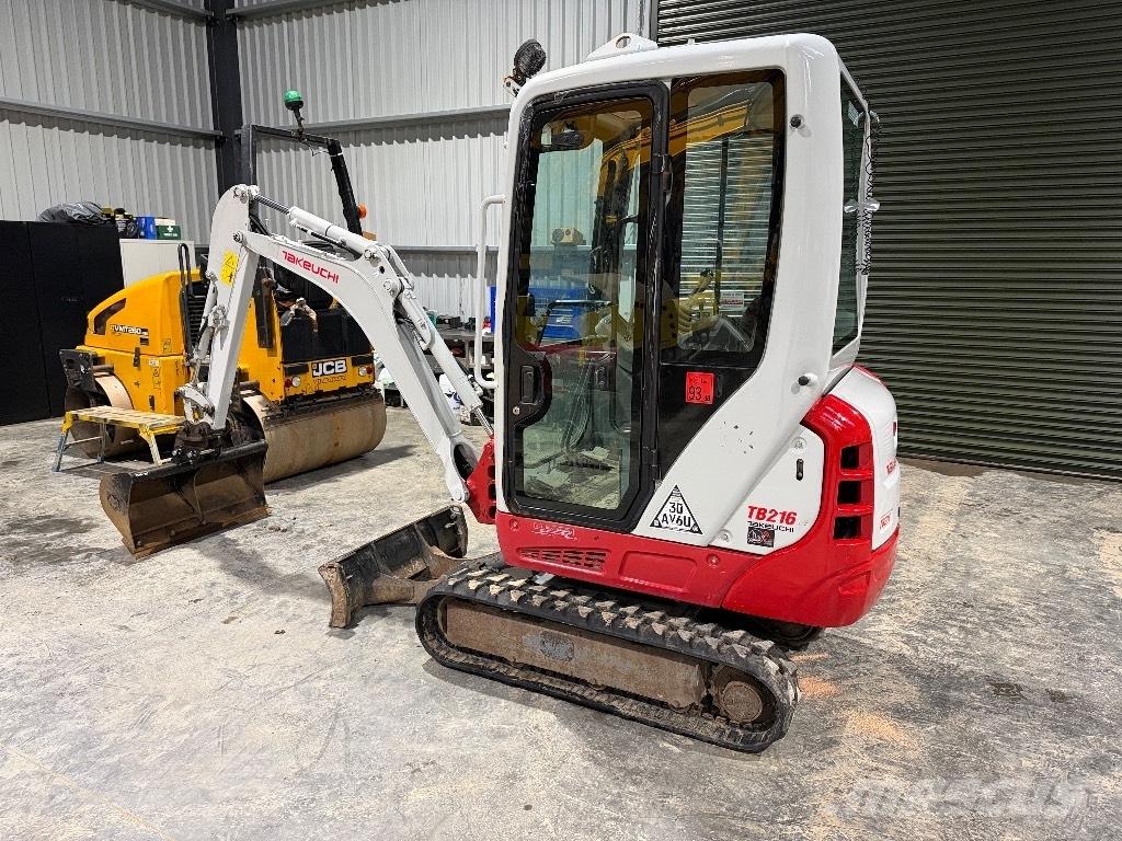 Takeuchi TB 216 Mini bageri <7t
