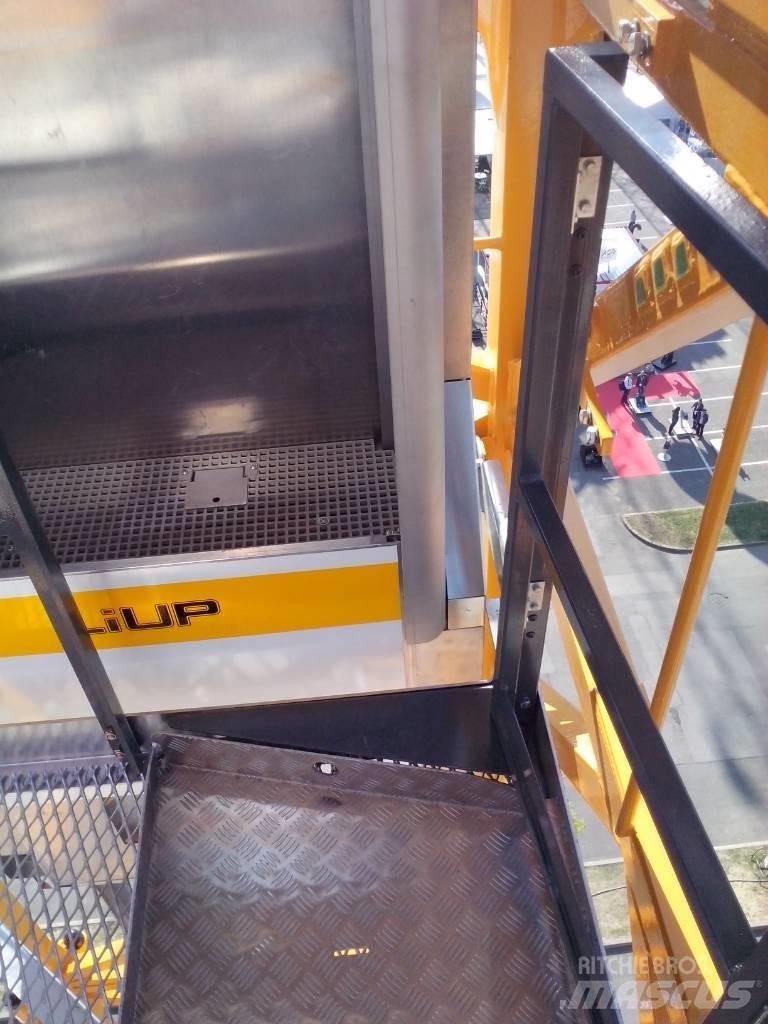 Liebherr LiUp 200 Utovorne dizalice, vitla i dizala za materijal