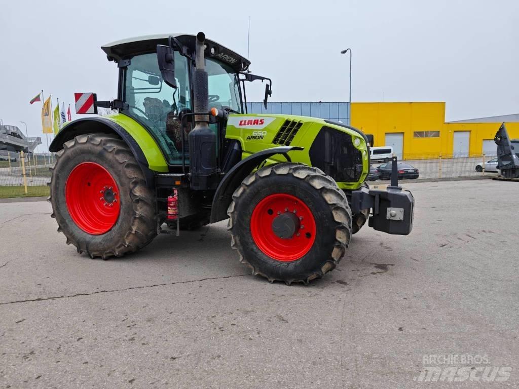 CLAAS Arion 650 Traktori