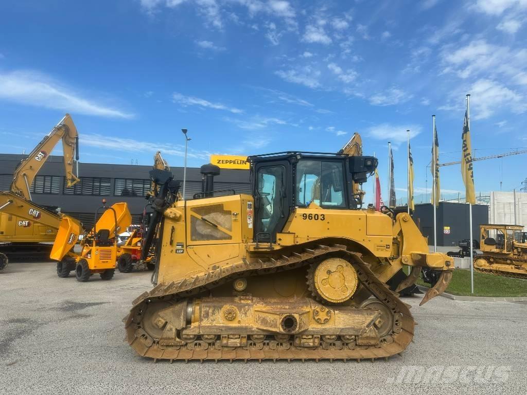CAT D 6 XE Buldožeri gusjeničari