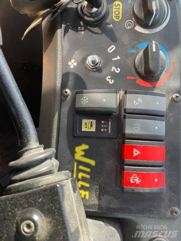 Wille 855C Vozila za prijevoz opreme za rad