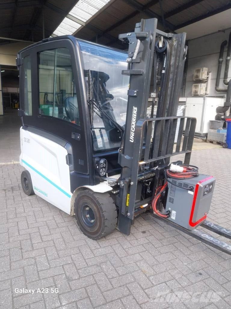 UniCarriers MX 25 Električni viličari