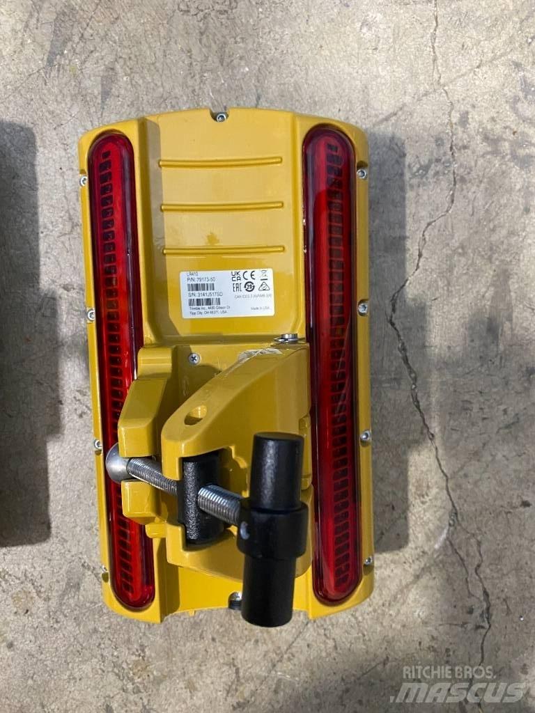 CAT LR410s Ostale komponente