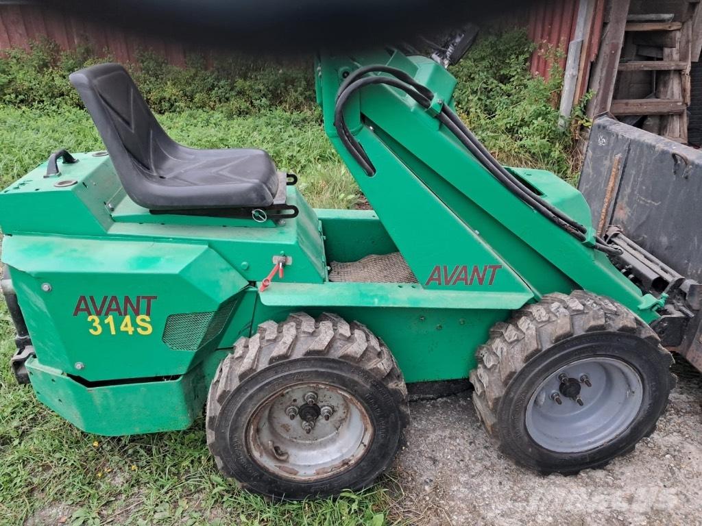 Avant 314 Skid steer mini utovarivači