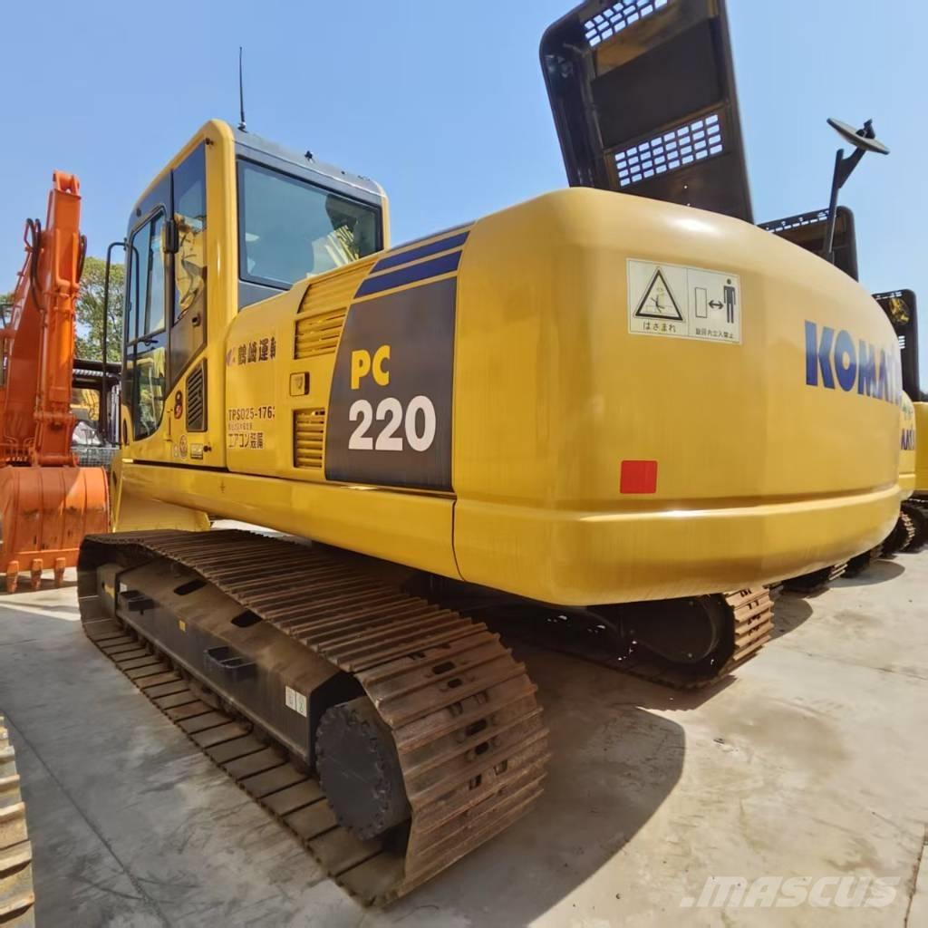 Komatsu PC 220-8 Bageri gusjeničari
