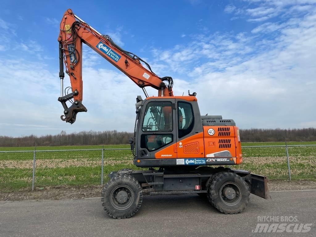 Doosan DX165W-5 Bageri na kotačima