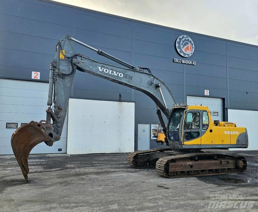 Volvo EC 240 LC Bageri gusjeničari